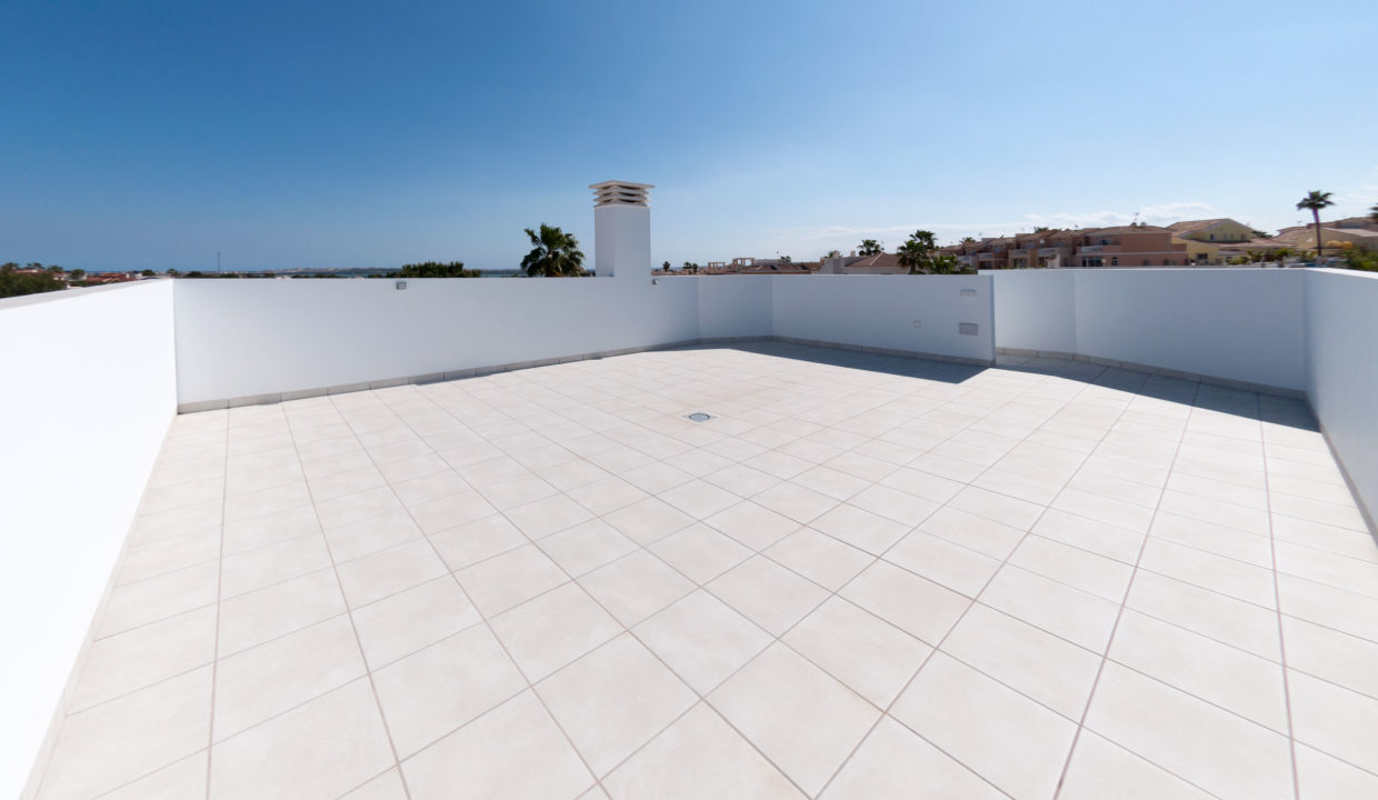 key-ready-villa-dona-pepa-quesada-villas_o_1d7mifk3b1sod6m18481krt1bed1m